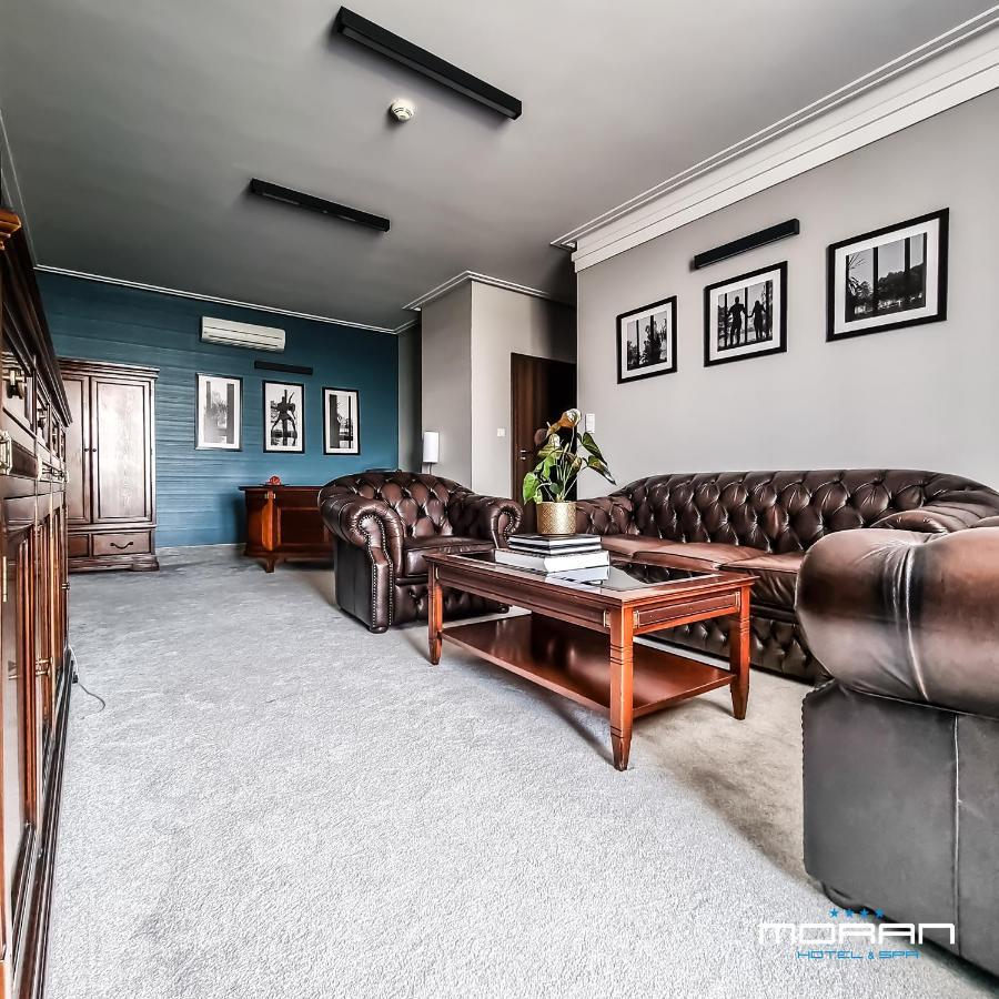 Hotel Moran & Spa Powidz  Dış mekan fotoğraf