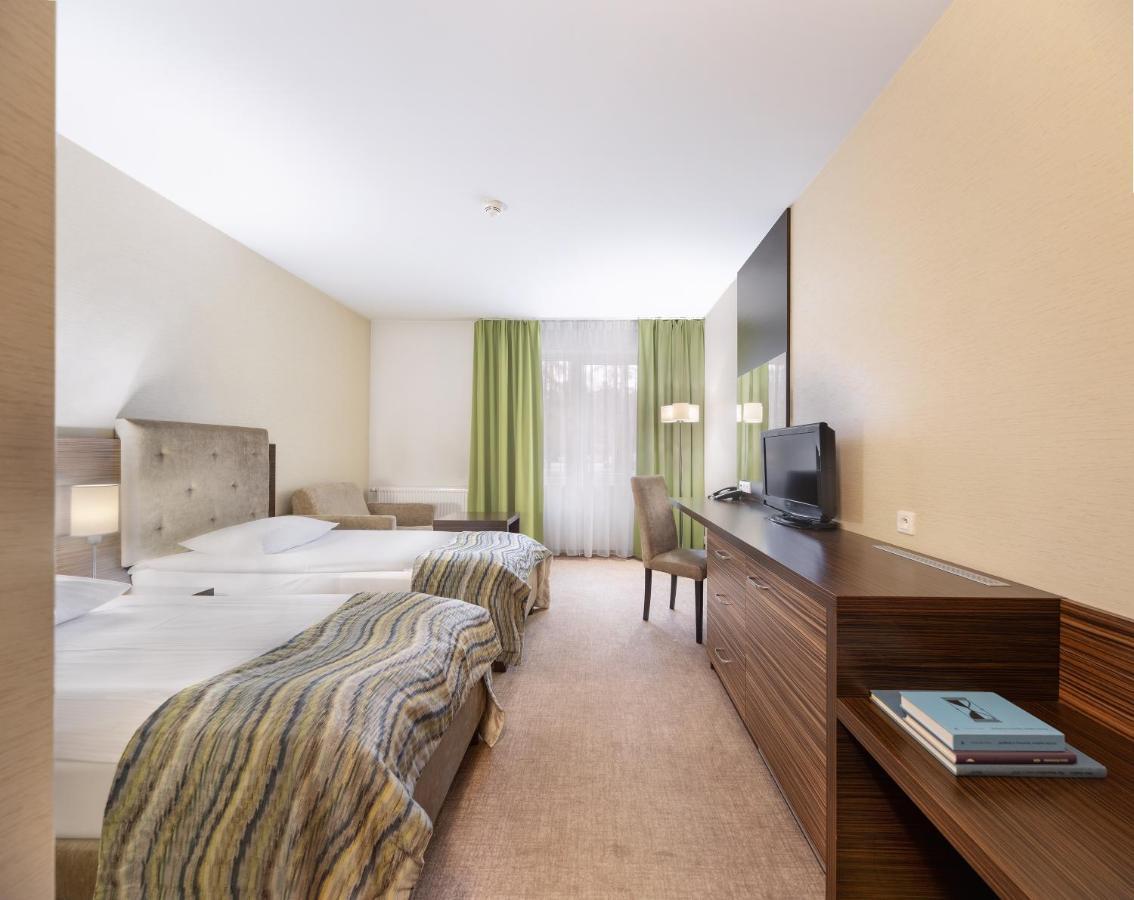 Hotel Moran & Spa Powidz  Dış mekan fotoğraf